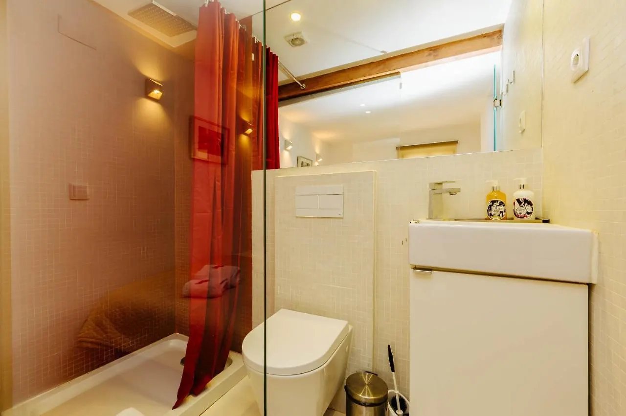 Rent4Rest Bairro Alto Charming 1Bd Apartment Lisboa